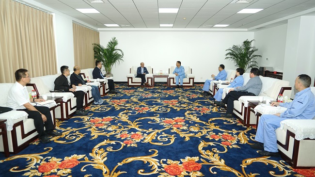 中鋁寧夏能源集團(tuán)黨委書記、董事長丁吉林一行到萬基控股集團(tuán)調(diào)研
