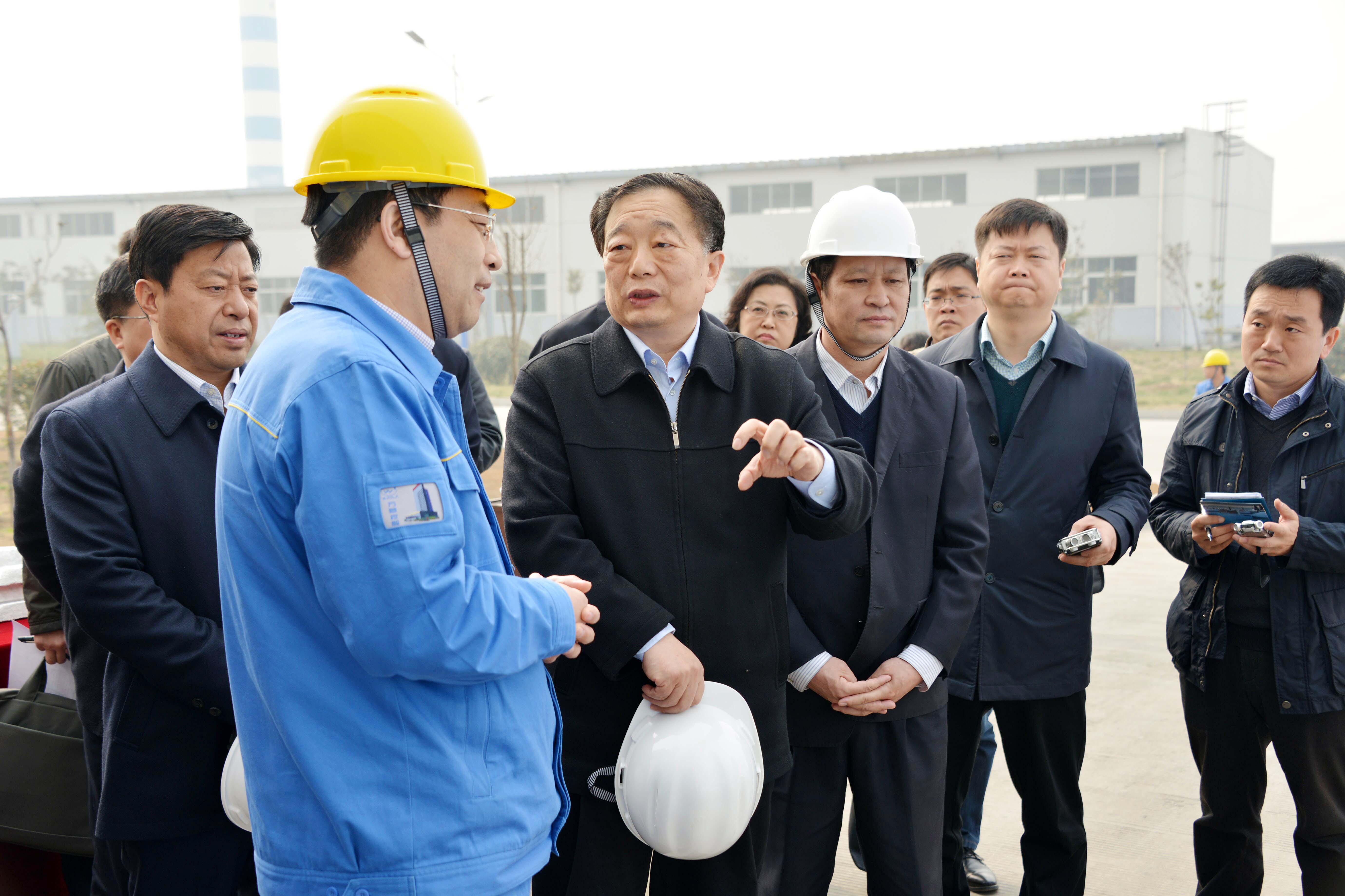副省長(zhǎng)、市委書記李亞到萬基控股集團(tuán)調(diào)研